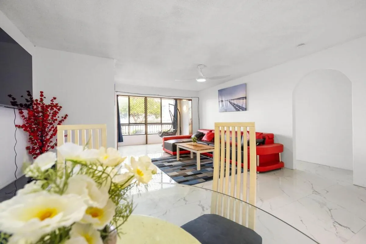 Apartment Good Vibes On Margate Beach Woody Point